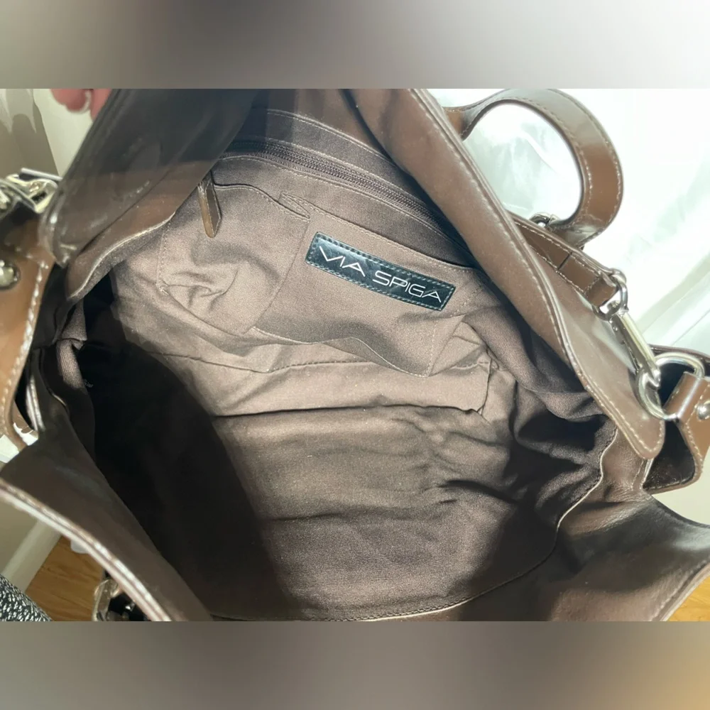 VIA SPIGA TALIA EAST WEST TOTE/Laptop in Dark Brown Patent and Smooth Leather